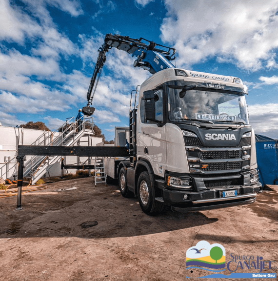 Noleggio Camion Gru Puglia